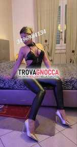 top🔝💣🔞 preliminari indimenticabili 😍🤤 foto autentiche garantite 🥰 volto incantevole vera bambola 👅 solo italiani se non sono io ti rimborso disturbo.