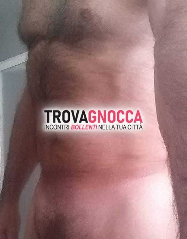 uomo versatile non depilato ospitale fino tardi È molto disponibile richiedo omaggio floreale un’incontro piacevole.