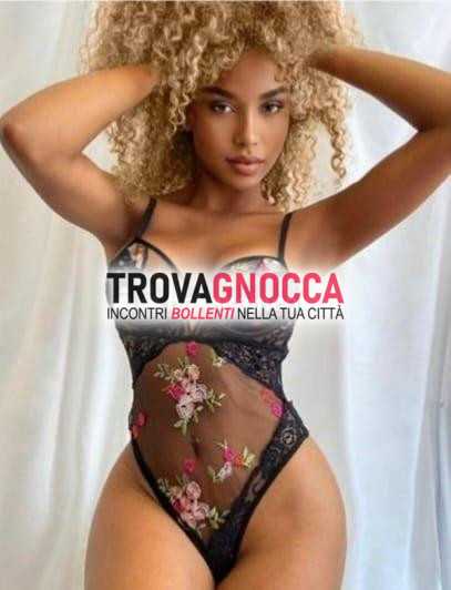 💋nuova novitÀ oggi 🍒claudia prima volta corato 💜ambiente climatizzato 💛bellissima e piccante unica nel suo genere tutta scoprire calma tuo sogno piÙ proibito