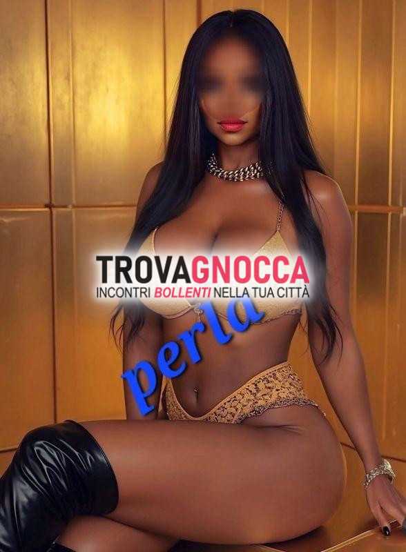 a vandoies ❤️ perla ❤️ cubana È arrivata veritiera bomba sexy foto vere 💯 È pronta farti impazzire 👍 suoi preliminari sono infarto e sua vagina È sempre bagnata