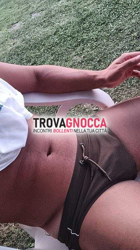 incontri sotto segno dell'intimità totale.