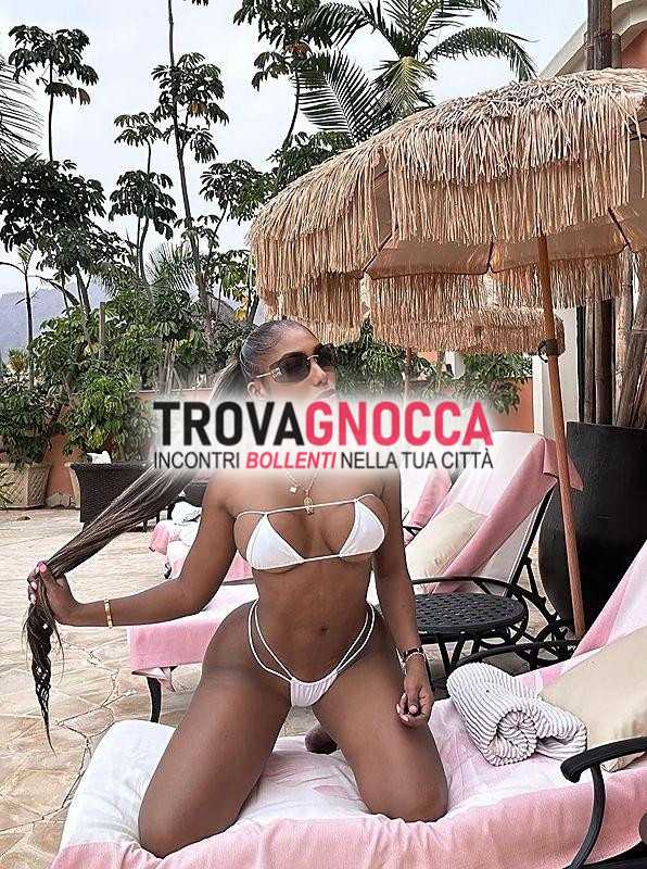 😈😈nuova fantastica esperienza sesso 😈👅🍼 pioggia dorata 💦  👅bocchino al naturale 👅  69   relax e chiavata tutte posizioni - foto reali 100