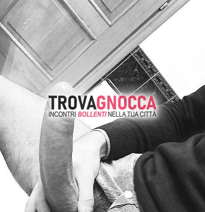 desidero diventare l'amico fidato coppia seria
sono ragazzo 26 anni amico fidato ideale coppia o donna matura. sono molto riservato e disponibile 24 ore 24.