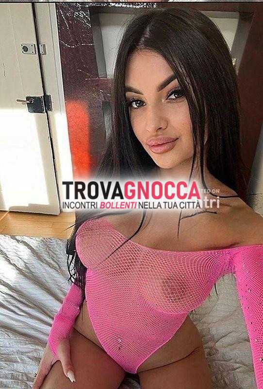 novita castelvetrano🥳🔥bellezza sensualitÀ e passione🔥 tutte doti racchiuse fantastica ed inimitabile donna sempre disponibile tuo piacere💕🌋🍾