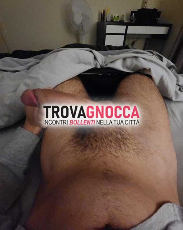 cerco donna sono disponibile ora posso ospitare se vuoi venire me  contattare posso godere più volte contemporaneamente