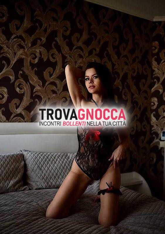 nuova ragazza dolce miele e calda fuoco incredibilmente sexy🔞senza limiti💕💎🔥disponibile senza sosta farti vivere momenti indimenticabili
