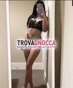 una splendida colombiana è disponibile vieni scoprire tutto ciò che ho offrire 🤤😍