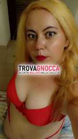 daniela app arrivata zona🔞bergamo è sexy latina naturale😜. foto reali al 100 è sensuale e calda e sua vagina è bagnata 👅 tutta chiavare 👅.