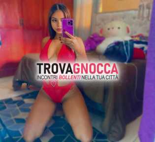completissima esperta nel massaggio prostatico lingua👅