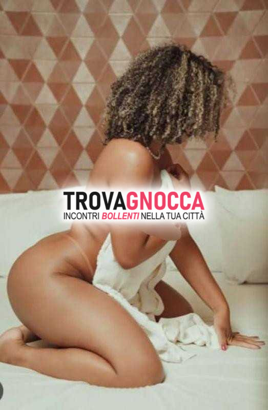san salvo marina - È mia 'prima volta' qui appena arrivata veramente bella e riccia 💦 ogni riccio capriccio vi aspetto momenti indimenticabili 🍌