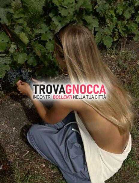elisa massaggiatrice esperta offre massaggi erotici anche donne garantendo un'esperienza intima e avvolgente