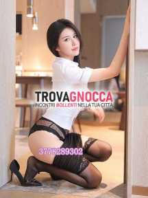 a bordighera 💋💜 oggi È arrivata nuova ragazza 💋💜 centro benessere. offriamo splendidi massaggi tutto corpo un'esperienza indimenticabile