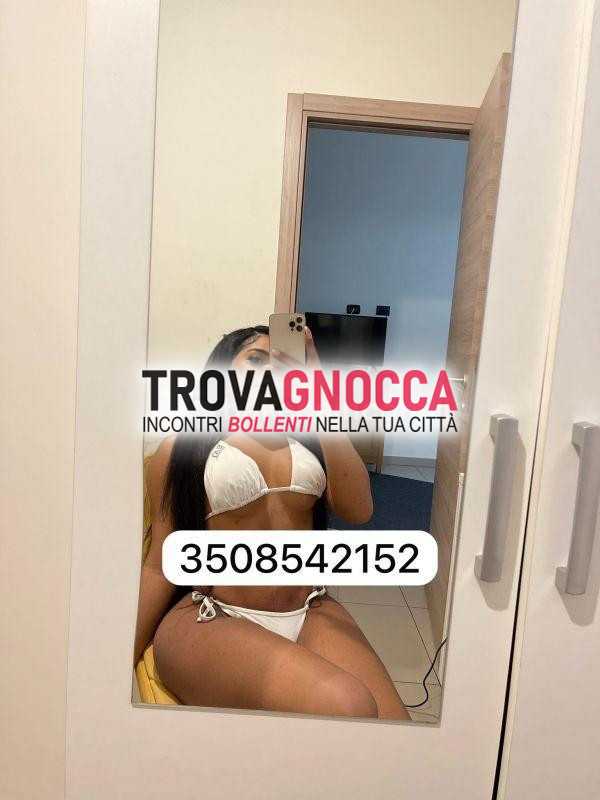 politeama 🌹🌹ecco novitÀ fantastica super trans🌹🌹🌱molto porcona🐽 porcellina❤️‍🔥 appassionata dei preliminari. culetto caldo🔥baci urlo😋