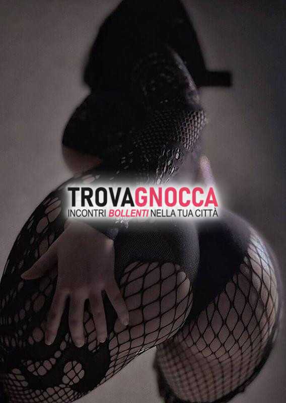 nuova carina ponte san giovanni giovane donna delusa amore ho scelto abbandonarmi alle mie fantasie più sfrenate senza alcun freno