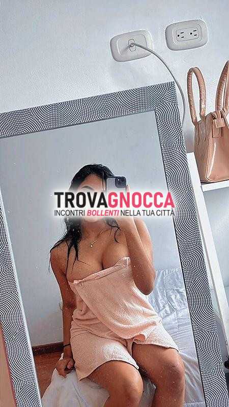 🔥 fantastica regina dei preliminari passionali pioggia dorata e 69 ti aspetto notte indimenticabile sono vera troia e voglio tuo minchia