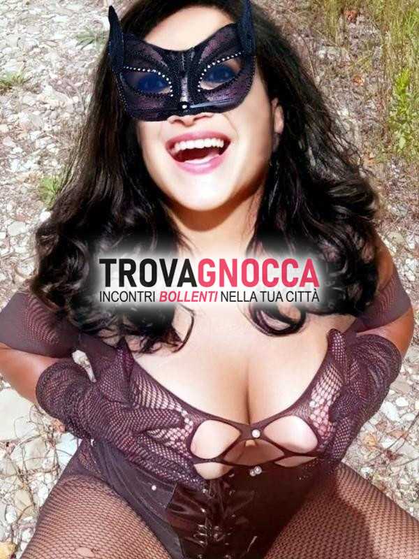 intrigante susy🍹 donna matura e autentica massaggiatrice.🛏️ ti offro intenso corpo corpo calda pioggia dorata 👅 che ti farà assaporare mia deliziosa patatina profumata💖fi.