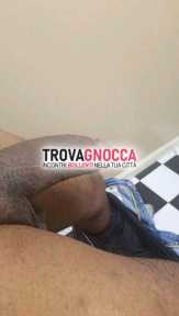 🦍🍆minchia nero xl sono ragazzo nero e ho bel cazzo. sono cerca coppie serie momenti indimenticabili.