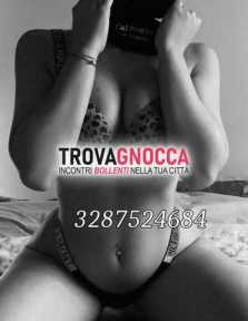 stai cercando attimo svago jacki. fantastica bionda. 💙 incantevole e seducente un'atmosfera assolutamente privata impeccabile e accogliente.