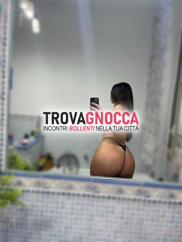 vado io nella tua casa 🏡 momento carsex 🚗. disponibile dopo 2100 💋. contattami whatsapp ✍🏻.