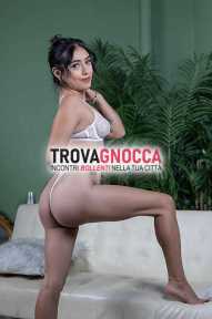 ciao tesoro sono celeste latina appena arrivata. sarai attratto dalla mia pelle esotica ma anche mio modo essere dolce disponibile spumeggiante e irresistibile. ciao tesoro sono celeste latina appena arrivata. sarai attratto dalla mia pelle esotica ma anche mio modo essere dolce disponibile spumeggiante e irresistibile.