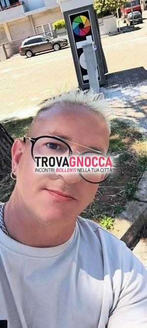 cercasi donna matura 40 e 60 anni
