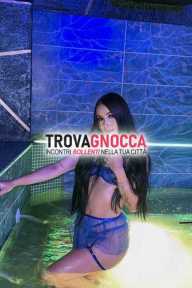 🌸🌸prima volta lido camaiore 🌸🌸 zoe è pronta farti vivere un'esperienza indimenticabile non perdere l'occasione incontrarla e scoprire momenti puro piacere