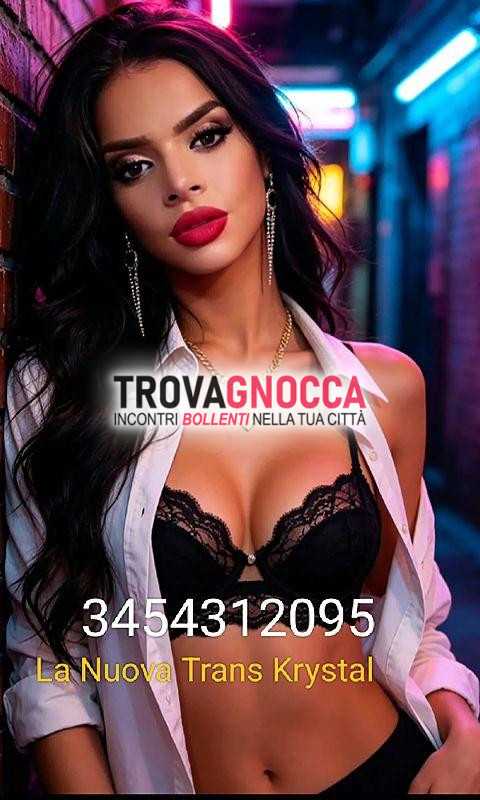 tornata piu bella transessuale 🔥krystal🍆l’imperatrice bocchino🍼 vera cavalla femminile ma potente carica sia att che pass🔥