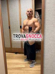uomo desideroso trovare donna affascinante sposare.