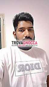 jesolo treviso giovane singolo È disponibile compagnia indimenticabile