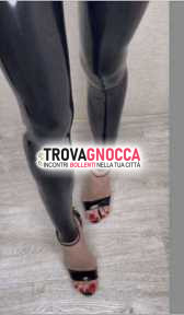 cerco incontro delicato e piacevole ogni tanto garantisco massima discrezione. cerco incontro delicato e piacevole ogni tanto garantisco massima discrezione.