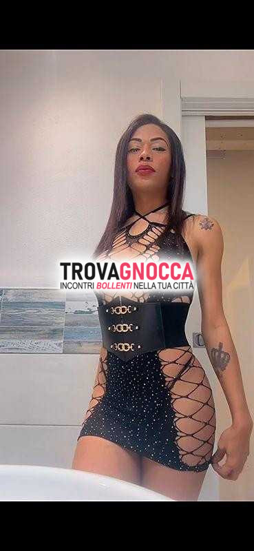 gaby sensuale trans brasiliana è appena arrivata italia prima volta e ti aspetta città. si presenta sia attiva che passiva offrendo un'esperienza indimenticabile suo dotato fisico e minchia 21cm. foto reali scelta sicura e piccante