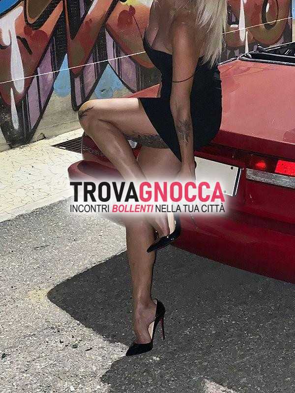 sperimenta massaggio unico compagnia tua mistress dove fetish diventa protagonista ogni momento piacere.