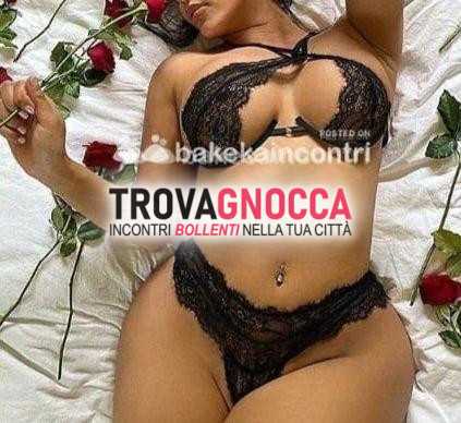 🔥nuova apertura castel volturno mondragone🔥affascinante milf napoletana ti aspetta💖