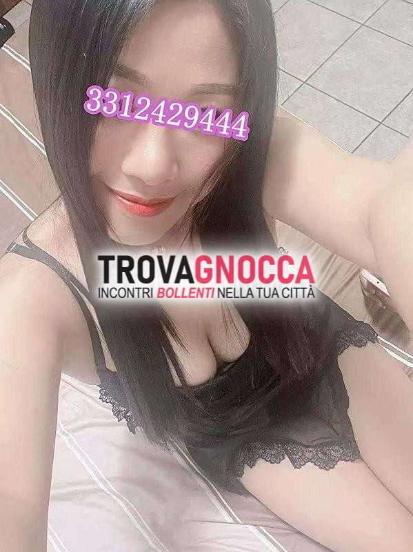 foto vero🟪🟨fantastica ragazza orientale __ pronta realizzare ogni tuo desiderio sesso anche maniera molto speciale🟩🟪