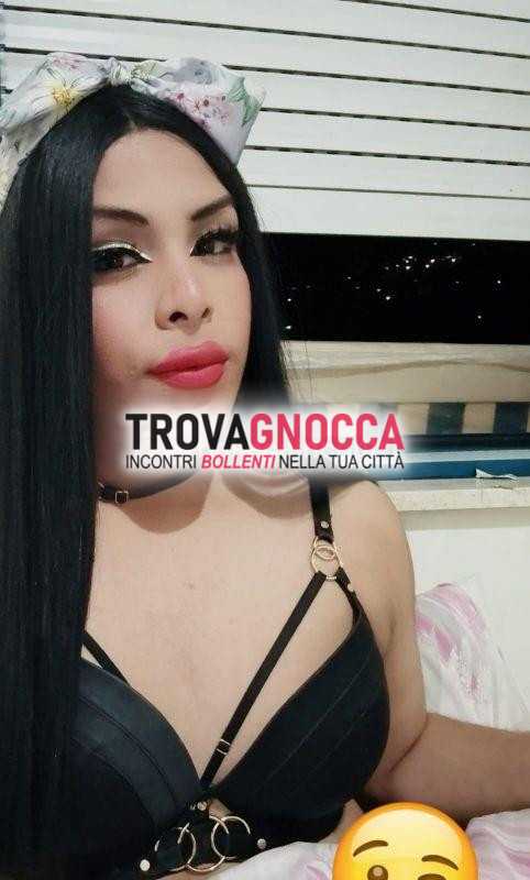 xiomara regina sesso ti aspetta prima volta sensuale attiva e passiva foto 100 reali 💚💚