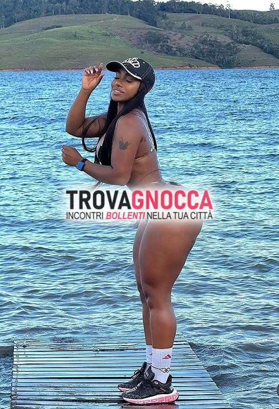 🔥naomi🥰 è bomba irresistibile🔥 vagina bollente e fondoschiena mozzafiato tutto esplorare 🔥