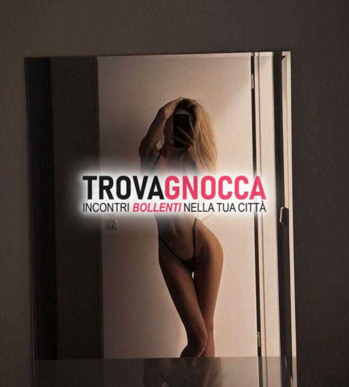 raggiungo casa tua notte indimenticabile👉.falla diventare un'emozione unica.con incantevole napoletana 🍀.chiudi occhi e lasciati trasportare.marta ti aspetta chiamami