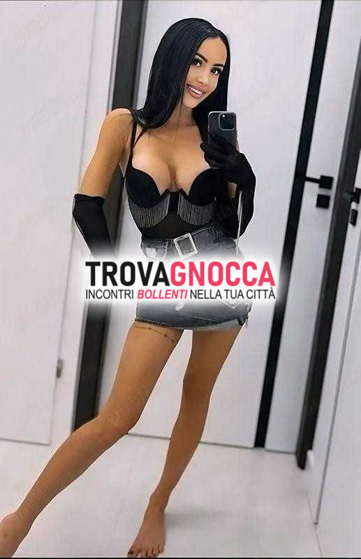solo raggiungo 🥰nuova novitÀ🍒 prima volta grande pompinara👑 offro pompini al naturale e venuta libera sono assolutamente completa ♥ ricevo ❤
