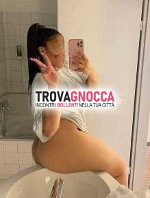 🥰😍🥳🥳🥶 nicol centro sono arrivato amores. 😈 piccolina bellissima. ambiente pulito e riservato.😍