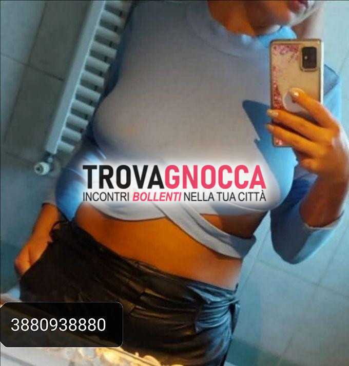 fantastica sexy bionda alto livello💎💎 corpo incantevole carico passione e desiderio 💎massaggi rilassanti erotici e tantrici.