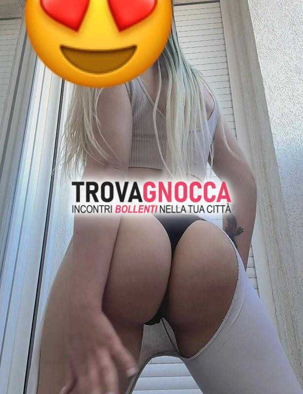 ti aspetto bari centro vieni divertirti me sono disponibile posto tranquillo e riservato solo italiani.