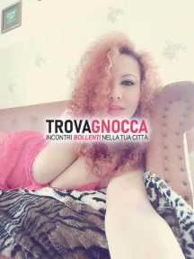 contattami esclusivamente whatsapp un’esperienza unica ambiente climatizzato novita’. foto💯x💯reali🔥 ti aspetta gola profonda💋💋💋