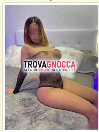 a merine belen È donna incantevole coccolona e assolutamente focosa.