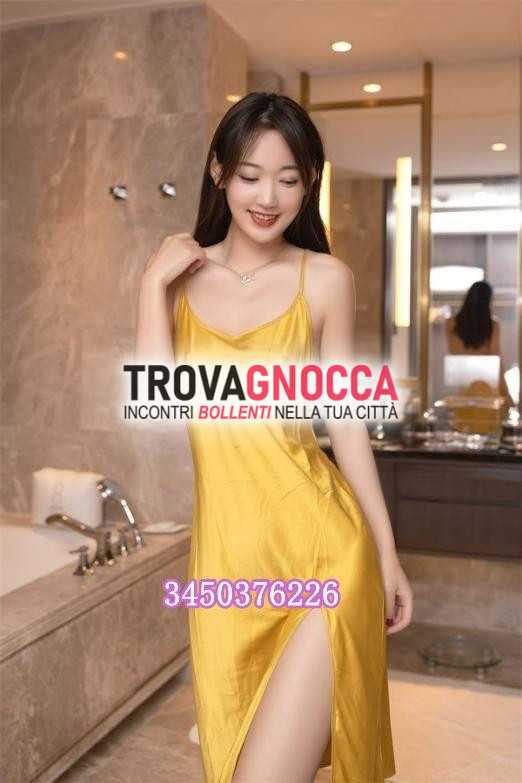 🟩🟪ragazza passionale giovane e orientale incantevole completa portatrice meglio sexy e assolutamente.ma assolutamente🟪🟨