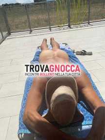 spiaggia gay nudisti m. bibbona dove potrai godere sole e mare ambiente accogliente e libero