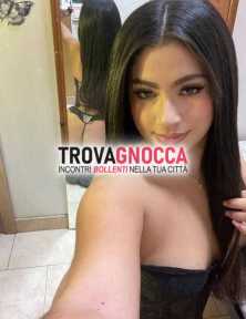 zara È appena arrivata e ti aspetta esperienza indimenticabile 💖🔝 ti farÒ godere mai hai fatto prima bocchino urlo labbra carnose e sensuali massaggi erotici 69