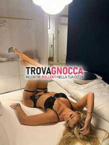 primissima volta molto bella alissa💯foto vere solo ricevo paziente e disponibilissima amante dei preliminari audaci ❤️👠