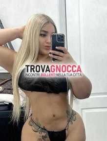 avvolgente carne ti divoro fino fondo assaporami fino alla fine immagini autentiche al 100 décolleté mozzafiato 💄👠👠💋👅 maestra dei preliminari bollente e vellutata