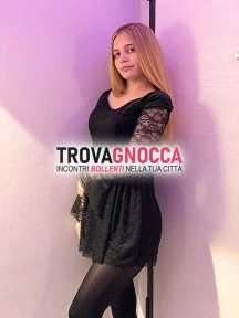 mi chiamo olga sono moldava sono ragazza pulita ho 20 anni sono qui perugia poco tempo e mi piace rendere felici persone. se sei stres