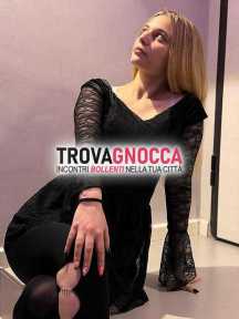 mi chiamo olga sono moldava sono ragazza pulita ho 20 anni sono qui perugia poco tempo e mi piace rendere felici persone. se sei stres